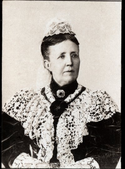 ナッソーのソフィア（1836-1913）、スウェーデンとノルウェーの女王の配偶者の肖像。 作： French Photographer
