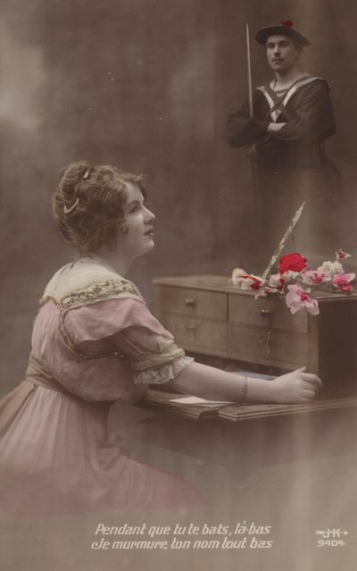 あなたが戦っている間、私はあなたの名前をささやきます（色付き写真） 作： French Photographer