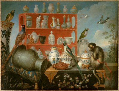 だまし絵のシノワズリ。磁器の皿と猿と鳥のある静物画。18世紀の匿名のフランス絵画。パリ、装飾芸術 - 「だまし絵」のシノワズリ。磁器の皿、猿と鳥のある静物。匿名のイギリス人 作： French School