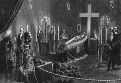 ナポレオン3世の死：1873年2月14日、カンブデン・ハウスの燃えるようなチャペルにナポレオン3世の遺体がある。 作： French School