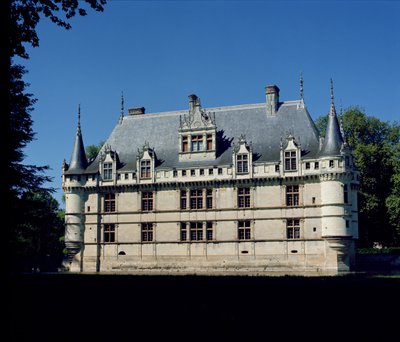 1518年から27年にかけてジルベルトールのために建てられたシャトーダゼイルリドーの全景 作： French School