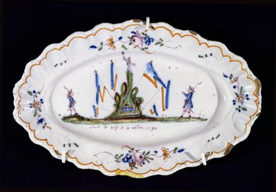 楕円形のプレートにVive le Roi et la Nation 1790の碑文、Neversワークショップ（セラミック） 作： French School