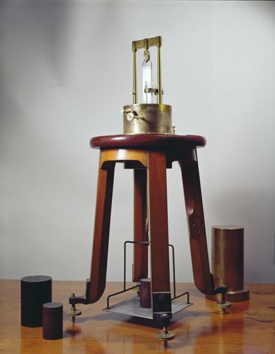 ピエール（1859-1906）とジャックキュリーによって設計された圧電石英装置、1897年 作： French School