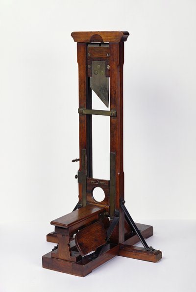 ギロチンの縮小モデル（木材と金属）（216411も参照） 作： French School