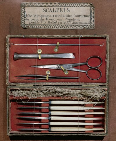 ナポレオン1世（1769-1821）の解剖のためにアントマーチ博士が使用した手術器具 作： French School