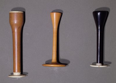 ルネテオフィルヒヤシンスレンネック（1781-1826）（木）の時代からの3つの聴診器 作： French School