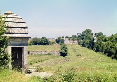1628年にリシュリューによって建てられた廃墟の要塞の眺め 作： French School