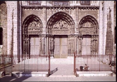 アセンション、伝道者と使徒のシンボル、マドンナと子孫のシンボルによる陛下のキリスト、c.114 作： French School