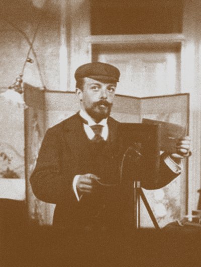 自画像 作： Gabriel Veyre