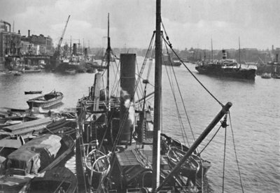 ロンドンのプール、1919 作： Garratt and Atkinson