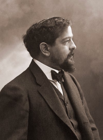 フランスの作曲家（1862-1918）クロード・ドビュッシー - フランスの作曲家クロード・ドビュッシー（1862-1918）の肖像 1908年 - photo Nadar. 作： Gaspard Felix Tournachon Nadar
