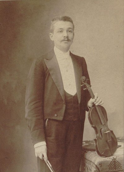 ヴァイオリン奏者で作曲家のアンリ・マルトーの肖像、1874～1934年。 作： Gaspard Félix Nadar