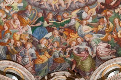 「音楽を演奏する天使の合唱団」として知られる聖母被昇天の詳細、トランセプトのドーム、1534年から（フレスコ画） 作： Gaudenzio Ferrari