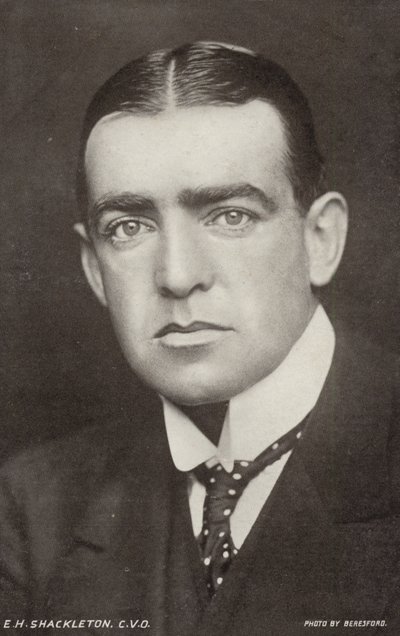 アーネスト・シャクルトン（1874～1922年）、イギリスの反航探検家（モノクロ写真） 作： George Charles Beresford