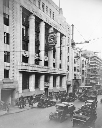 デイリー テレグラフの建物、フリート ストリート、ウェストミンスター市、ロンドン、1930 年代初頭。 作： George Davison Reid