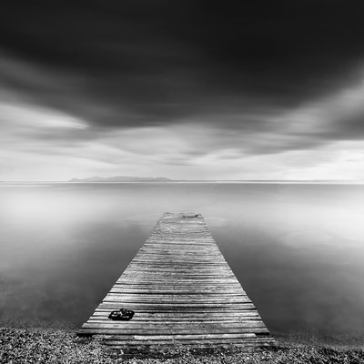  作： George Digalakis