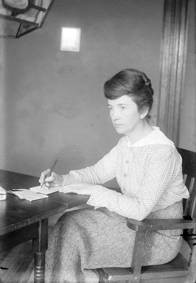 マーガレットサンガー、1916年 作： George Grantham Bain