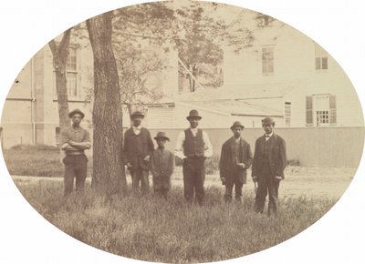 グループポートレート[裏面]、c。 1862-1864。 作： George K Warren