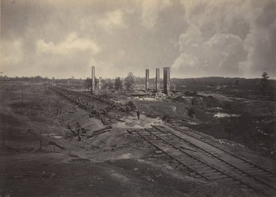 1860 年代のフッドの指令列車の破壊。 作： George N. Barnard