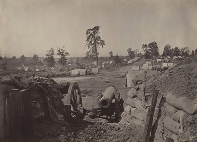 1860 年代、ジョージア州アトランタの前にある反乱軍の作品 No. 3。 作： George N. Barnard