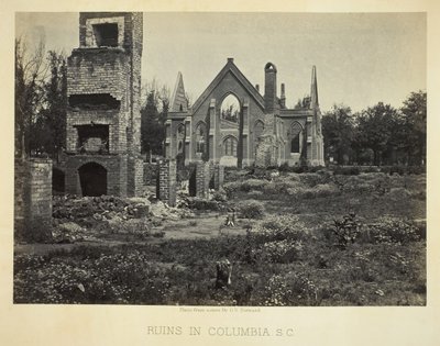 1865 年、サウスカロライナ州コロンビアの廃墟。 作： George N. Barnard