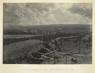 ジョージア州チャタフーチーのサウスバンク、1866 年。 作： George N. Barnard