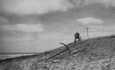 「天気予報の一場面」、1934年、1934年 作： George Noble