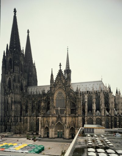 ゴシック・アート。1248年から1560年にかけて建設されたケルン大聖堂の様子。ドイツ 作： German School