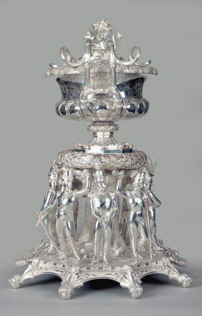 Major North Ludlow Beamish Trophy or Vase（メジャーノース・ラドロー・ビーミッシュ・トロフィー・アンド・ベース 作： German School