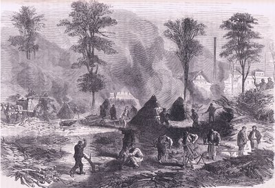 火薬用の木炭を作る様子（Cassells History of the War between France and Germany, published by Cassell and Company Limited, c.1890 (litho) 作： German School