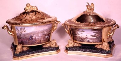 1816〜19年、ベルリンのプロイセンディナーサービス（磁器＆金箔）の2人の成人（3043および68588も参照） 作： German School
