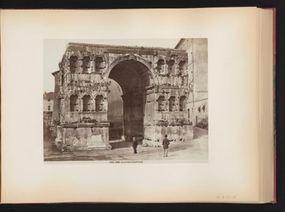 イタリア、ローマのヤヌスの凱旋門 ローマ。 Arco di Giano quadrifronte (オブジェクトのタイトル) 作： Giacomo Brogi