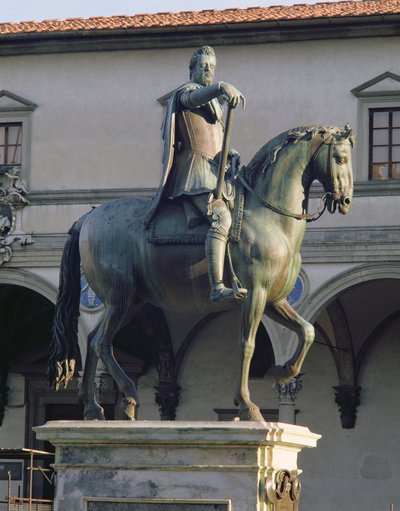 フェルディナンド1世の騎馬像c.1123-90の詳細。97646の側面のブロンズの詳細から馬とライダーを表示 作： Giambologna