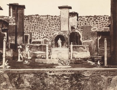 マルコ・ルクレティウスの家、ポンペイ マルコ・ルクレティウスの家、ポンペイ、1870年頃。 作： Giorgio Sommer