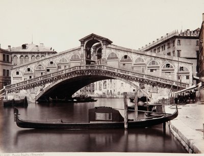 ベネチアのリアルト橋 作： Giorgio Sommer