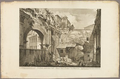 ローマの景色からのオクタヴィアのポルティコのアトリウムの内部ビュー 作： Giovanni Battista Piranesi