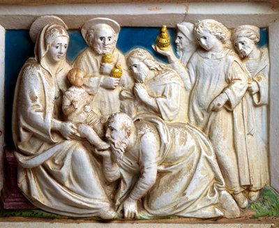 ジョヴァンニ・デッラ・ロッビア（1469-1529）作「最後の審判のプレデラ」より「マギの礼拝」、トスカーナ州ヴォルテッラのサン・ジローラモ教会蔵 作： Giovanni della Robbia