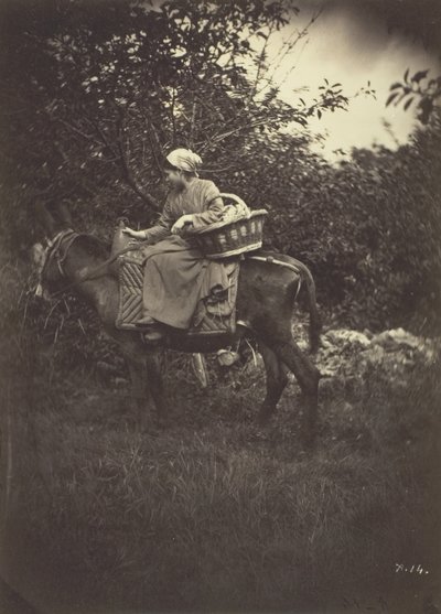ロバに乗る女性農民、1870年。 作： Giraudon
