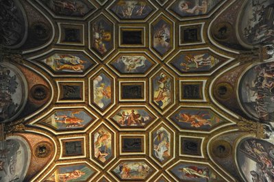 カメラデイヴェンティ風の部屋、1526-1534の天井の装飾 作： Giulio Romano