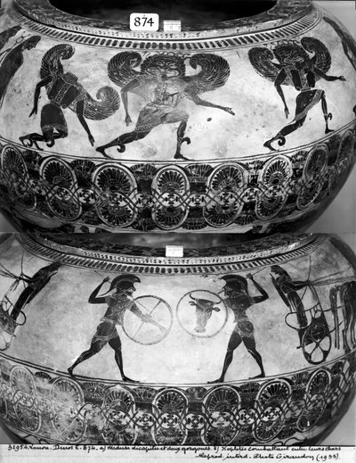 斬首されたメドゥーサ（上）（下）とホプライトファイティングを描いた恐竜、紀元前580年頃（セラミック）（438877も参照） 作： Gorgon Painter