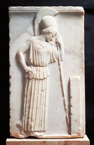 碑の前に立つ喪服のアテナを描いたバスレリーフ 作： Greek
