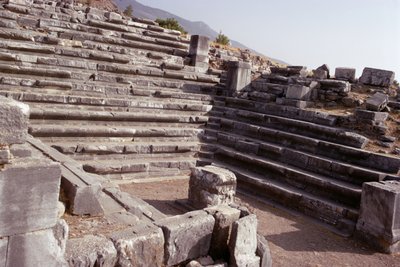 元老院（ブールティオン） 作： Greek School