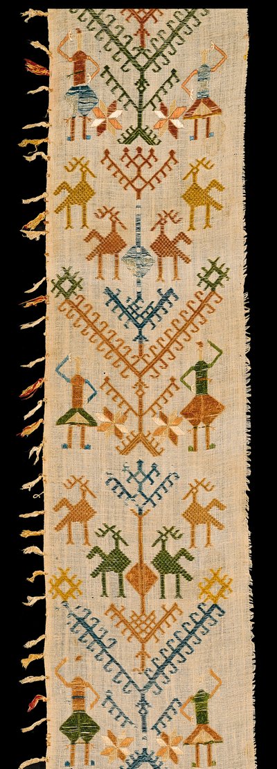 17〜18世紀のシフノス島、キクラデス諸島の生命の木で飾られたボーダー（綿に絹糸の刺繍） 作： Greek School