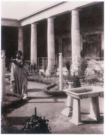 ポンペイ（写真） 作： グリエルモ（1852-1930）プルショウ