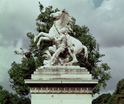 1739-45（大理石）2匹の「馬」の1つ 作： Guillaume I Coustou