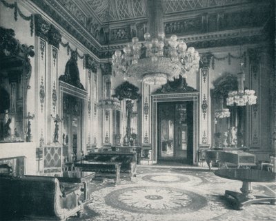 バッキンガム宮殿の白い応接室、c1899、1901 作： HN King