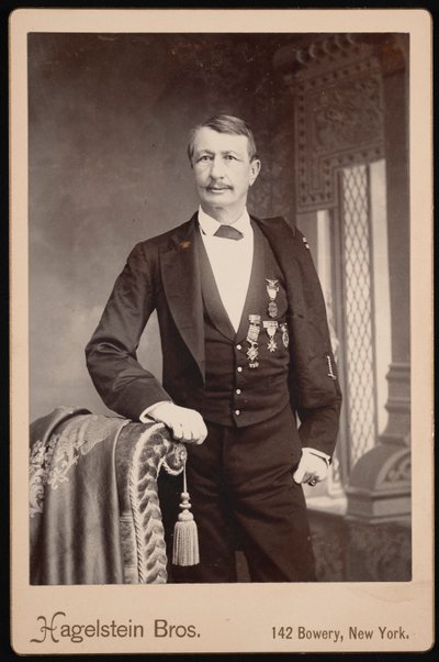 J. Watts John Watts De Peyster 1821-1907 の肖像、1896 年以前。 作： Hagelstein Bros
