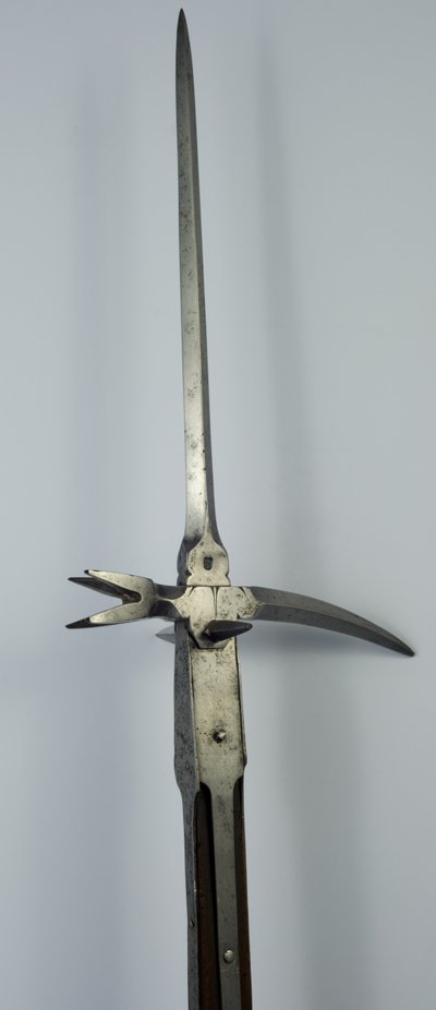 ルツェルンハンマー、c.1600-25（鋼と木） 作： Hans Horwer