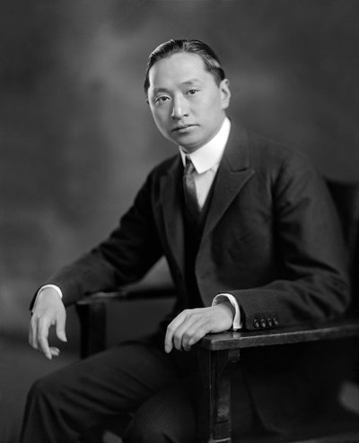 ヴィ・キュイン・ウェリントン・クー（1887-1985）中国の外交官。 作： Harris & Ewing