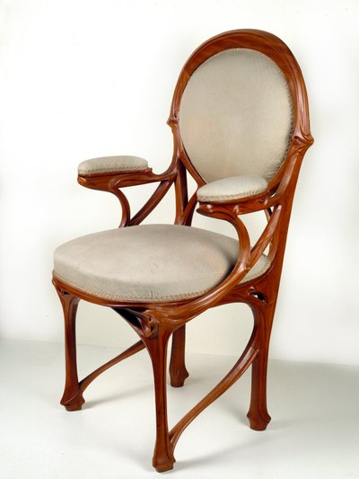 アールヌーボー。アメリカンウォールナットアームチェア 作： Hector Guimard
